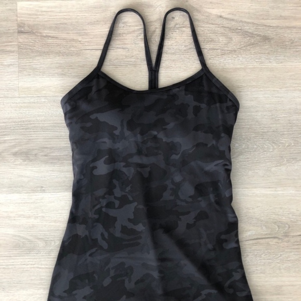Lululemon Power Y Tank Sz. 4